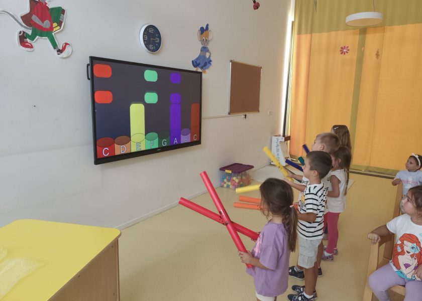 Mali svijet velikih Hlapićevih istraživača-2